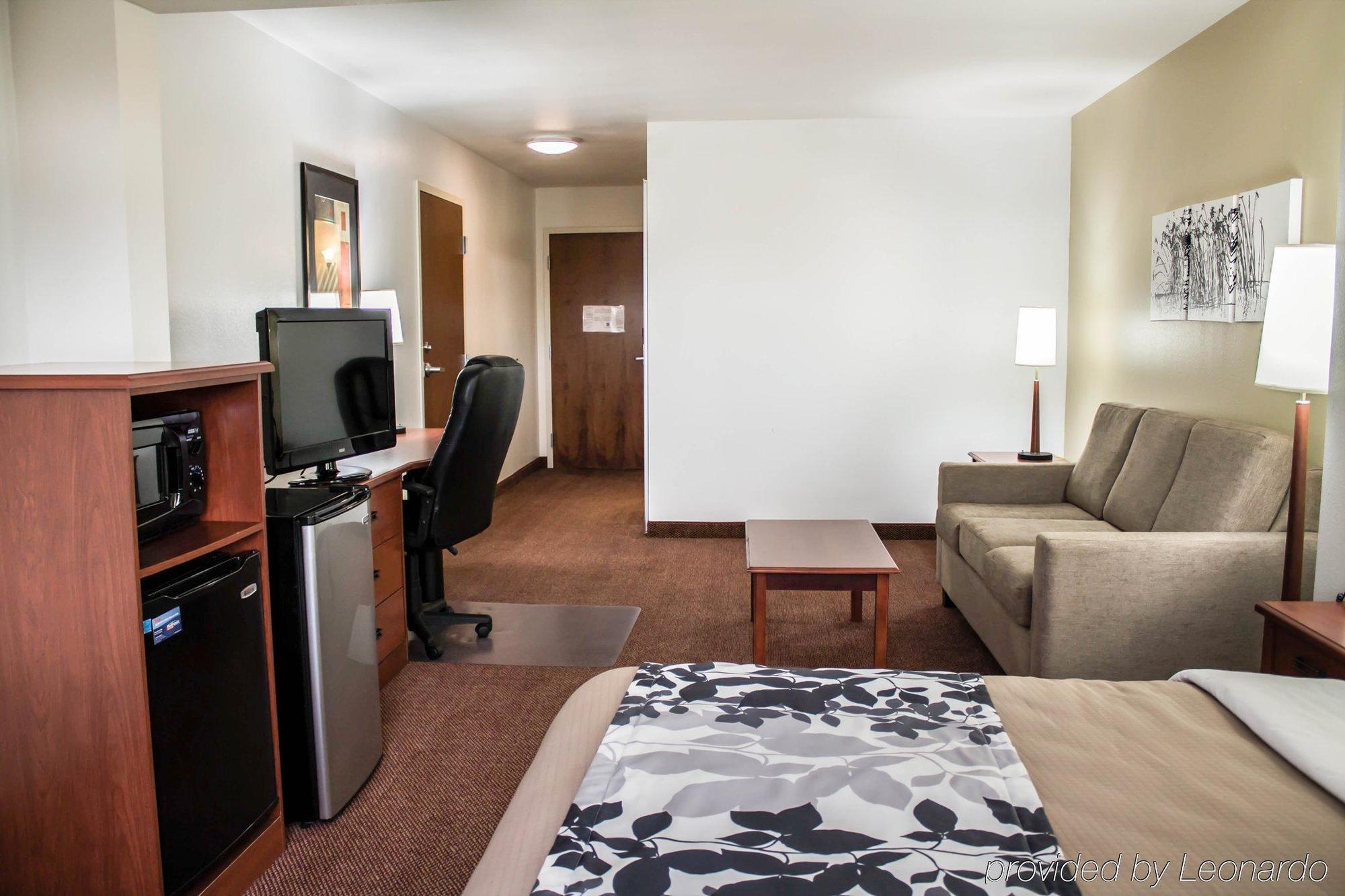 Quality Inn & Suites צ'יימברסבורג מראה חיצוני תמונה